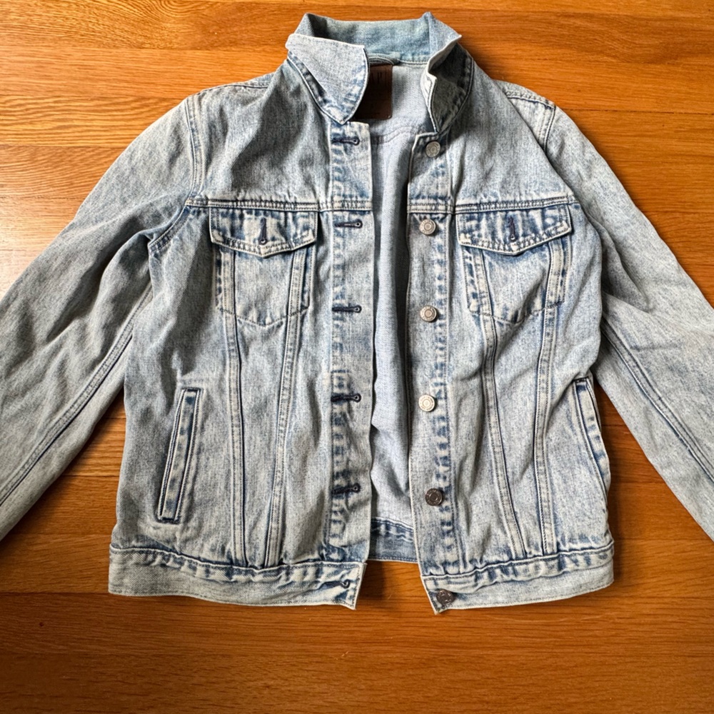 GAP Classic Blue Denim Jacket